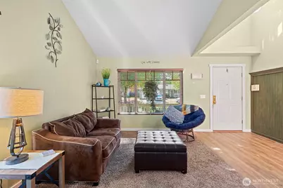 7117 200th Street Ct E, Spanaway, WA 98387 - Photo 4