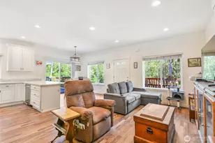 1016 288th St NW, Arlington, WA 98223 - Photo 8