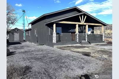 207 N Birch St, Odessa, WA 99159 - Photo 2