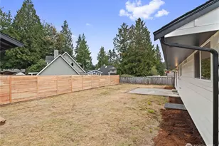 7702 202nd Pl SW, Edmonds, WA 98026 - Photo 20
