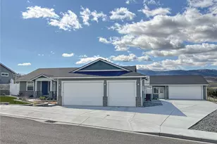 647 S Newton Ave, East Wenatchee, WA 98802 - Photo 4