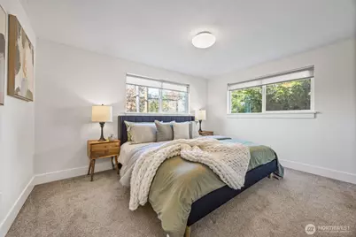 5026 48th Avenue S, Seattle, WA 98118 - Photo 10