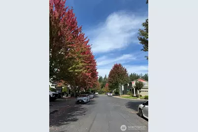 17724 72nd Avenue E, Puyallup, WA 98375 - Photo 2