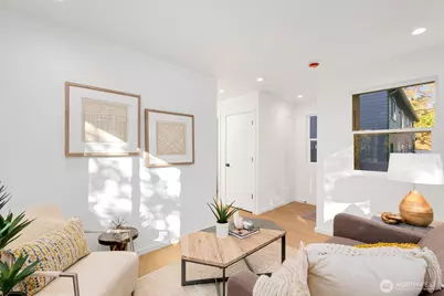 4531 26th Avenue SW, Seattle, WA 98106 - Photo 4