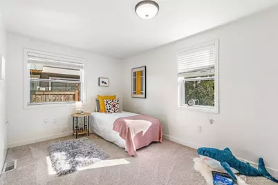 3034 31st Avenue W #A, Seattle, WA 98199 - Photo 16