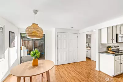 3034 31st Avenue W #A, Seattle, WA 98199 - Photo 8