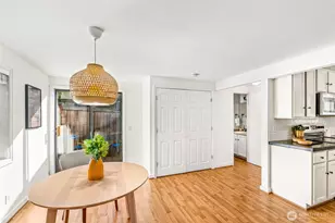 3034 31st Ave W, Seattle, WA 98199 - Photo 8