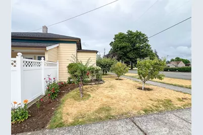 518 Edson Street, Lynden, WA 98264 - Photo 26