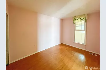 518 Edson Street, Lynden, WA 98264 - Photo 18