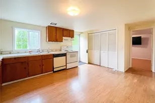 518 Edson St, Lynden, WA 98264 - Photo 6