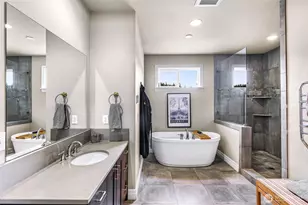 1301 Broad St, Bellingham, WA 98229 - Photo 22