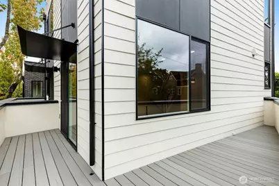 3400 E Spring Street, Seattle, WA 98122 - Photo 24