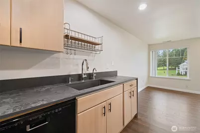 4714 Fairwood Boulevard NE #601, Tacoma, WA 98422 - Photo 12