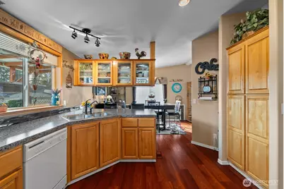 9314 Canyon Road E #39, Puyallup, WA 98371 - Photo 6