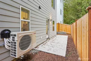 11 160th Pl SE, Bothell, WA 98012 - Photo 34