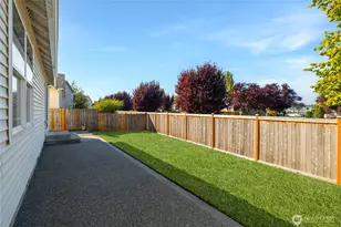 10415 194th St Ct E, Graham, WA 98338 - Photo 4