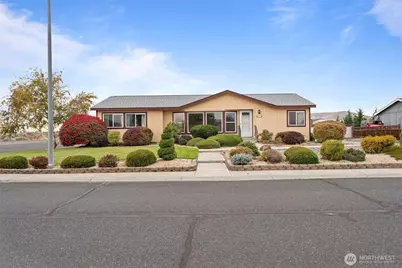 877 J Street SE, Ephrata, WA 98823 - Photo 2