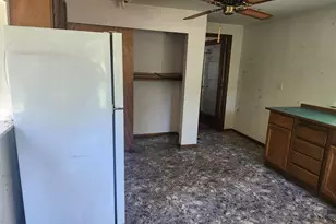 1911 Hundley Rd, Cle Elum, WA 98922 - Photo 2