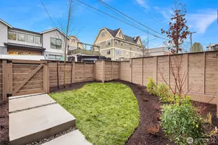 4412 1st Ave NE, Seattle, WA 98105 - Photo 36