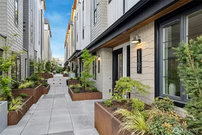 116 C 2nd Street S, Kirkland, WA 98033 - Photo 2