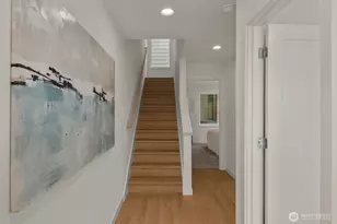 9225 C 14th Ave NW, Seattle, WA 98117 - Photo 2