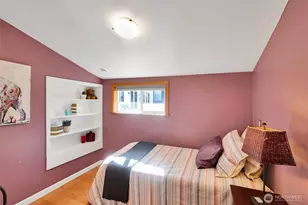 1709 SW Cloverdale St, Seattle, WA 98106 - Photo 6