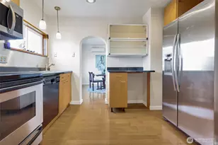 1709 SW Cloverdale St, Seattle, WA 98106 - Photo 30