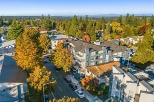 9222 Roosevelt Way NE, Seattle, WA 98115 - Photo 30