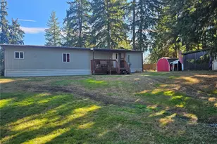 605 A SE Hubbard Rd, Rainier, WA 98576 - Photo 2