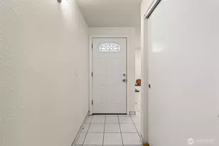 2621 N Vassault St, Tacoma, WA 98407 - Photo 10