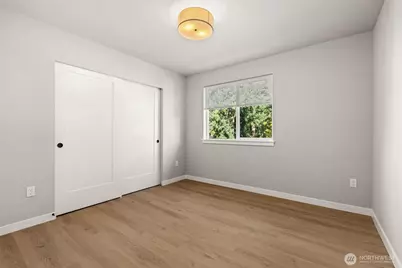 304 118th Street S #4, Tacoma, WA 98444 - Photo 18