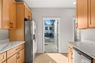 304 118th St S, Tacoma, WA 98444 - Photo 14