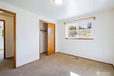 3056 Edgewood Drive SE, Olympia, WA 98501 - Photo 18