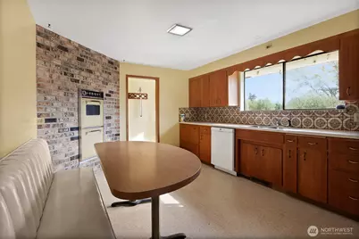 22215 SE 436th Street, Enumclaw, WA 98022 - Photo 6