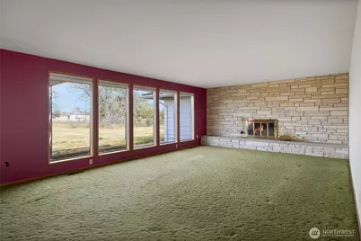 22215 SE 436th Street, Enumclaw, WA 98022 - Photo 10