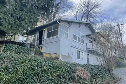 310 E Ivy Street, Bellingham, WA 98225 - Photo 1