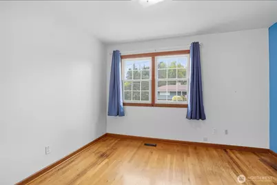 9360 SW Meadow Lane, Portland, OR 97225 - Photo 20