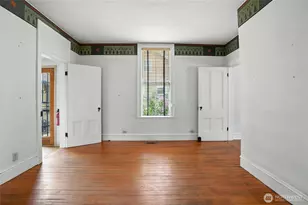 4272 SE Washington St, Portland, OR 97215 - Photo 14