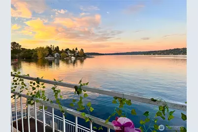 9500 Rainier Avenue S #212, Seattle, WA 98118 - Photo 2