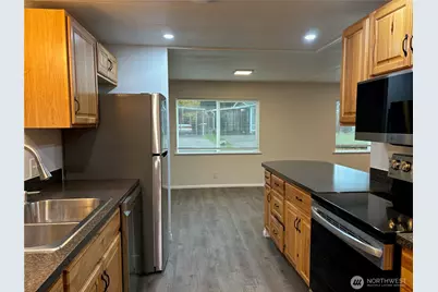 5532 Mountain Greens Lane SE, Lacey, WA 98503 - Photo 2