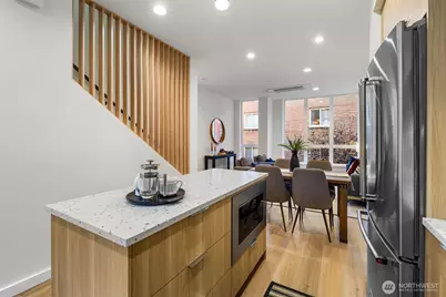 318 C Bellevue Avenue E, Seattle, WA 98102 - Photo 12