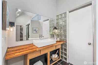 19523 86th Avenue W #523, Edmonds, WA 98026 - Photo 32