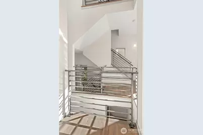 2426 B NW 64th, Seattle, WA 98107 - Photo 4