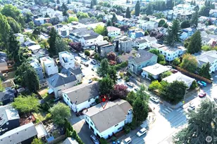 8854 Interlake Ave N, Seattle, WA 98103 - Photo 22