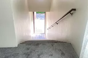 8854 Interlake Ave N, Seattle, WA 98103 - Photo 20