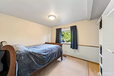 19821 122nd Street E, Bonney Lake, WA 98391 - Photo 12