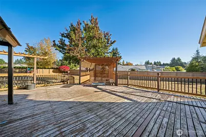 19821 122nd Street E, Bonney Lake, WA 98391 - Photo 14