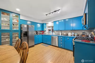 701 Jennings Avenue, Sedro Woolley, WA 98284 - Photo 8