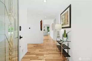 21010 NE 33rd Pl, Sammamish, WA 98074 - Photo 2