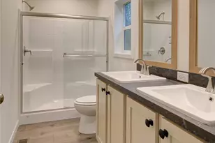 202 E Rain St, Ocean Shores, WA 98569 - Photo 16